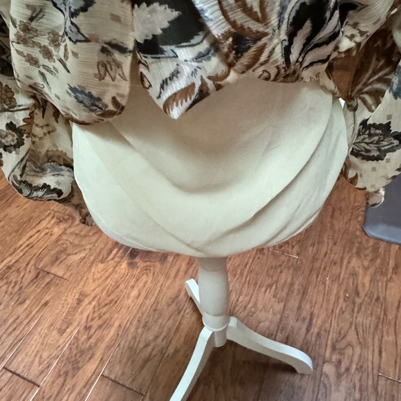 Loft shirt with built in cami. Size S - Picture 10 of 10